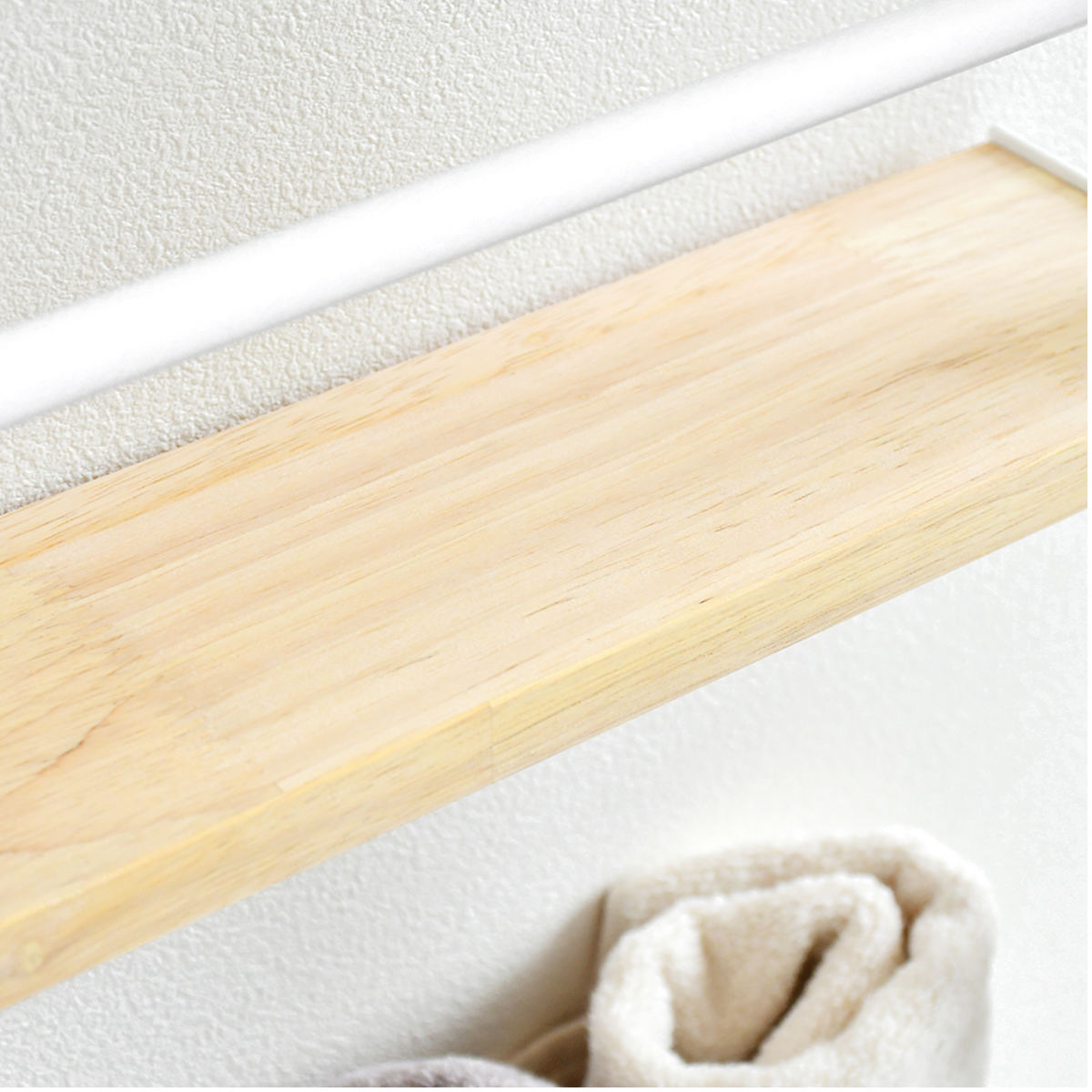 突っ張りラック 幅70cm オープンラック 5段 ウォールラック スリム 壁面収納 ( ラック 壁面 収納 奥行12.5cm 突っ張りオープンラック 小物収納 すき間 壁面ラック 収納ラック つっぱり 可動棚 ディスプレイ 省スペース ) 【ホワイト】 ホワイト