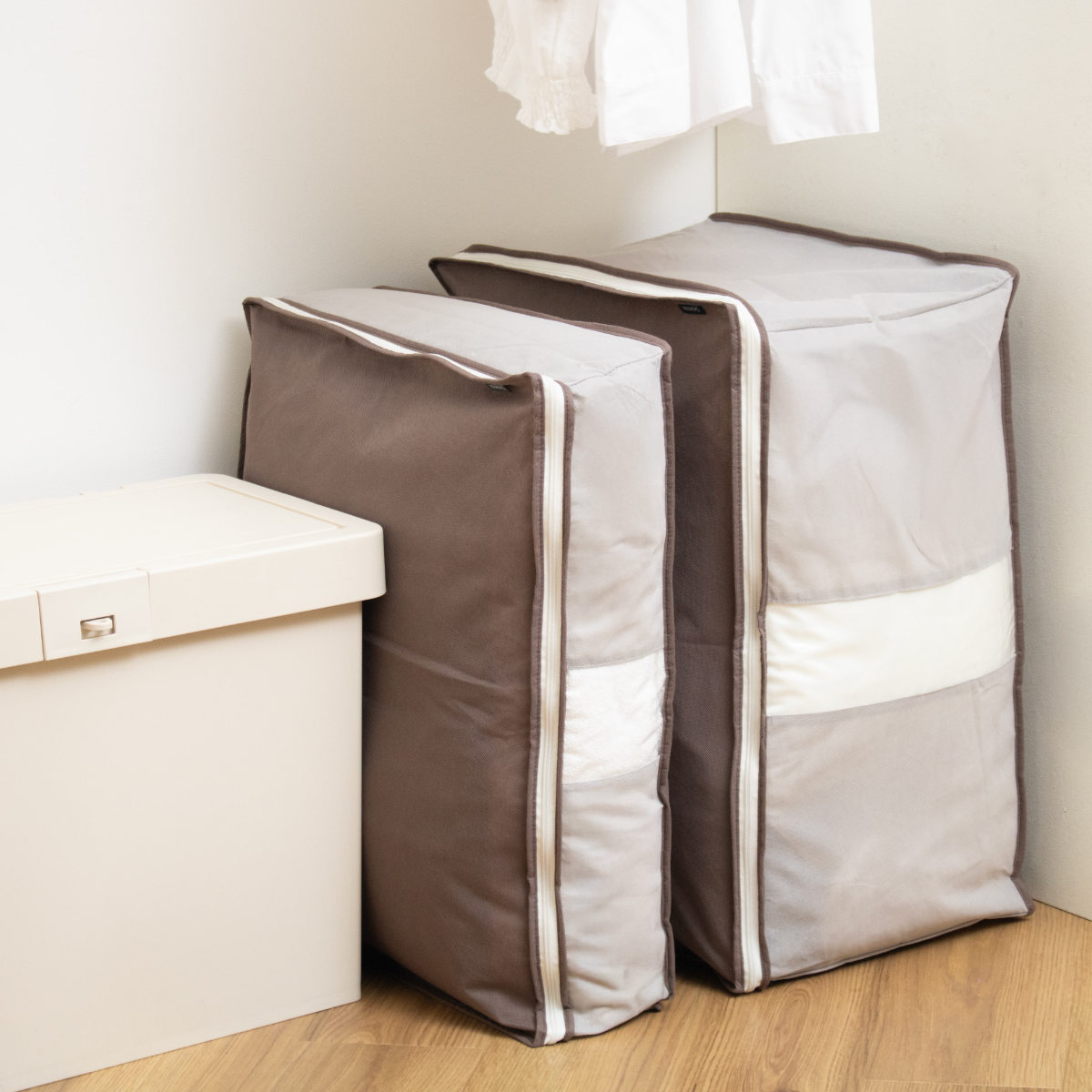 収納袋 Snimu クローゼット 収納ケース 羽毛布団 S シングル ( コンパクト すき間 隙間 収納 布団収納袋 布団 袋 隙間収納 布団収納ケース 羽毛 ふとん 布団袋 ふとん収納 シングル用 消臭 ニオイ 汗 加工 )