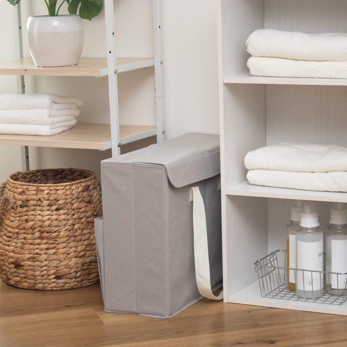 収納ボックス Snimu ハンガー収納 洗濯用品 洗濯用具収納 ( ハンガー入れ スリム 洗濯用具 持ち運び 洗濯ハンガー 収納 ピンチ ハンガー 洗濯ばさみ 隙間収納 フタ付き 洗濯 ランドリー 角ハンガー )