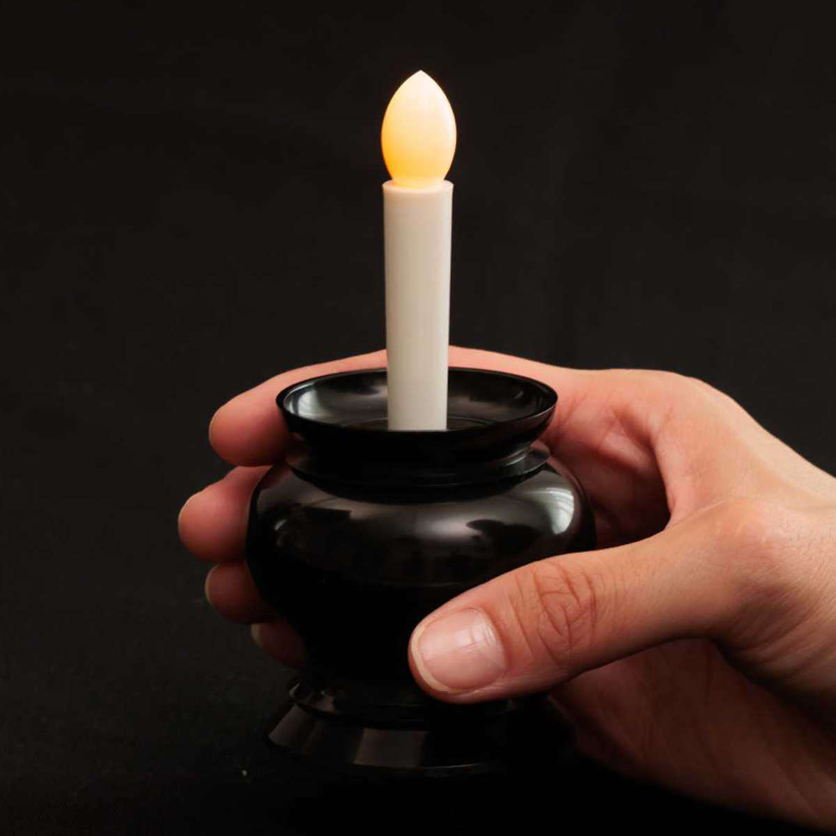 LEDローソク 火を使わない 自動消灯 安全 （ 電池式ローソク LED 電池式 お供え お墓参り 仏壇 仏具 ろうそく ローソク 蝋燭 煙の出ない 乾電池式 電気 燭台付 ローソク立て付 お仏壇 神棚 お彼岸 法事 お盆 供養 自宅用 ）