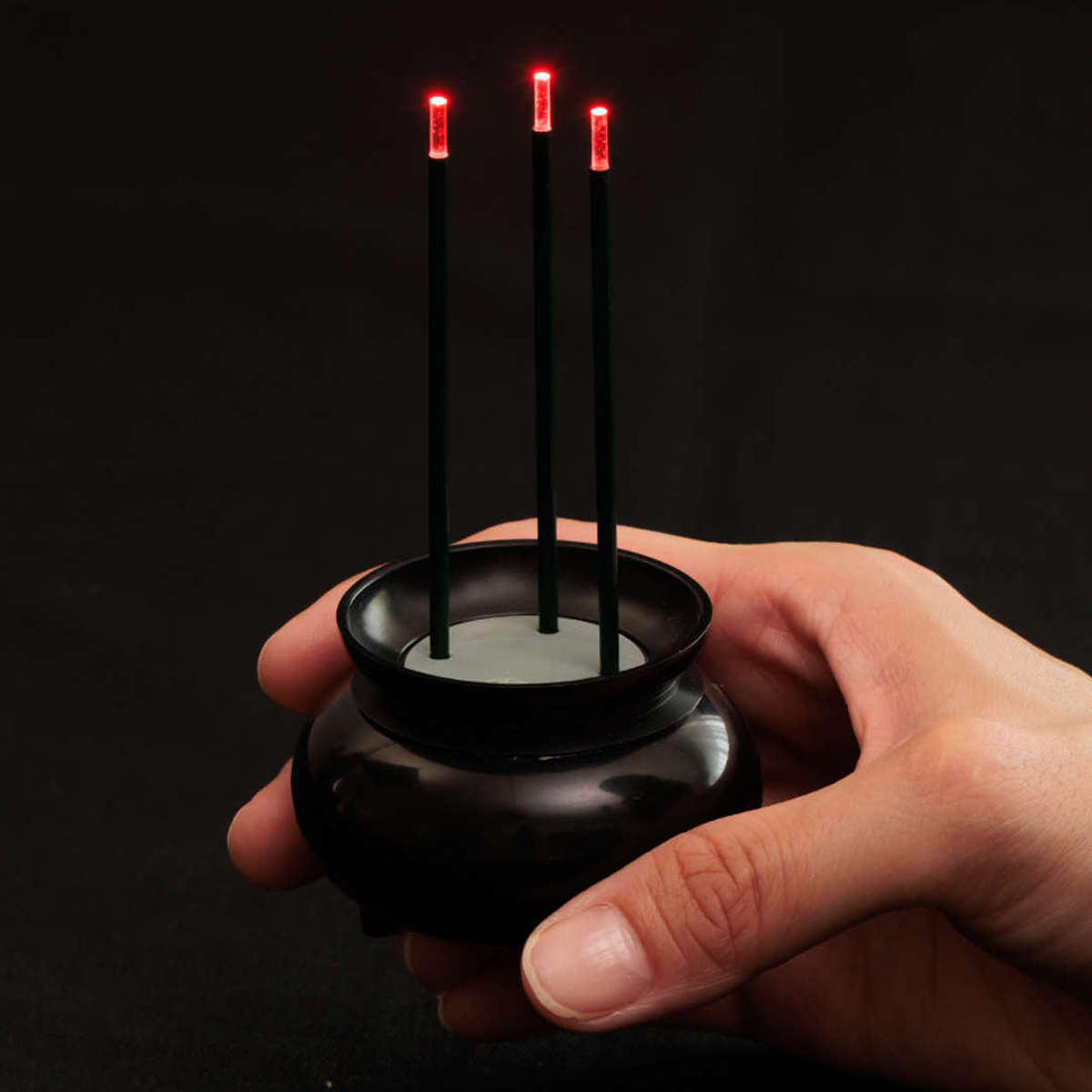 LED線香 火を使わない 自動消灯 安全 （ 電子 線香 1本 2本 3本 LED 電池式 お供え お墓参り 仏壇 仏具 お線香 煙の出ない 乾電池式 台座付き 線香立て 線香たて お仏壇 神棚 お彼岸 法事 お盆 供養 自宅用 ）