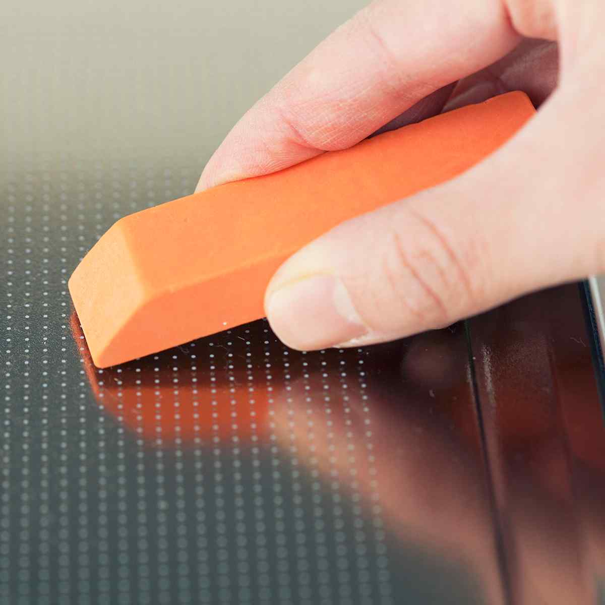 キッチンクリーナー キッチン 消しゴム クリーナー IH掃除 コゲ取り ( こげとり コゲ落とし 日本製 消しゴムタイプ ガラストップ トッププレート 軽くこする ゴム 研磨ゴム 簡単 握りやすい 鍋 そうじ 清掃 IH ガスコンロ )