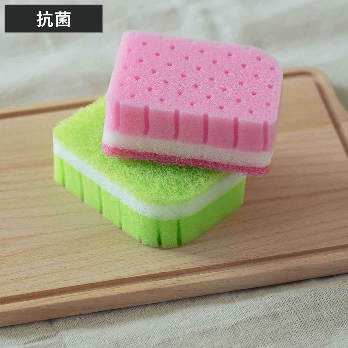 キッチンスポンジ 泡立つスポンジ ミニ ソフトタイプ 2個組 抗菌 ( スポンジ 食器洗いスポンジ 食器用スポンジ 日本製 ソフト 小さい 台所用スポンジ クリーナー 水切れ 傷をつけにくい 泡立ち 耐久性 皿洗い 細部 穴あきウレタン )