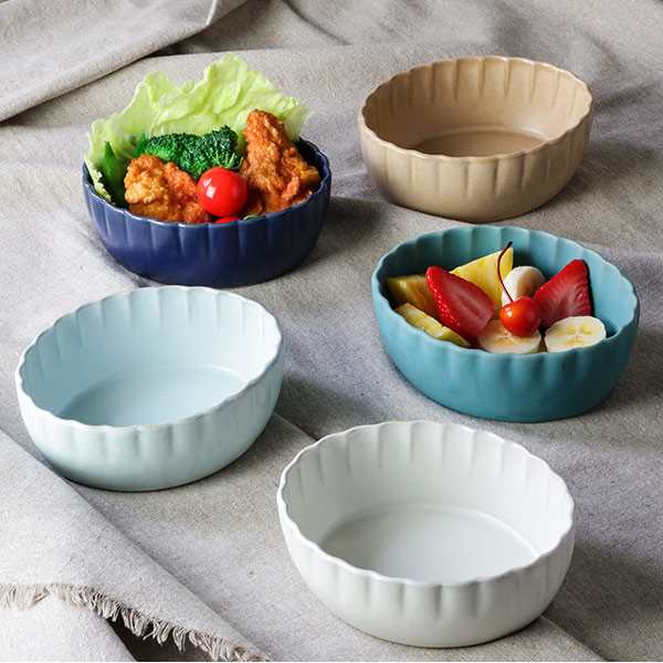 ボウル 14cm 輪花皿 花皿 花シリーズ 洋食器 陶器 日本製 ( 食洗機対応 電子レンジ対応 中鉢 サラダボウル 丸 輪花 花型 深皿 煮物鉢 デザートボウル 取り皿 副菜 おしゃれ かわいい 花びら 和モダン ) 【こむぎ】 こむぎ