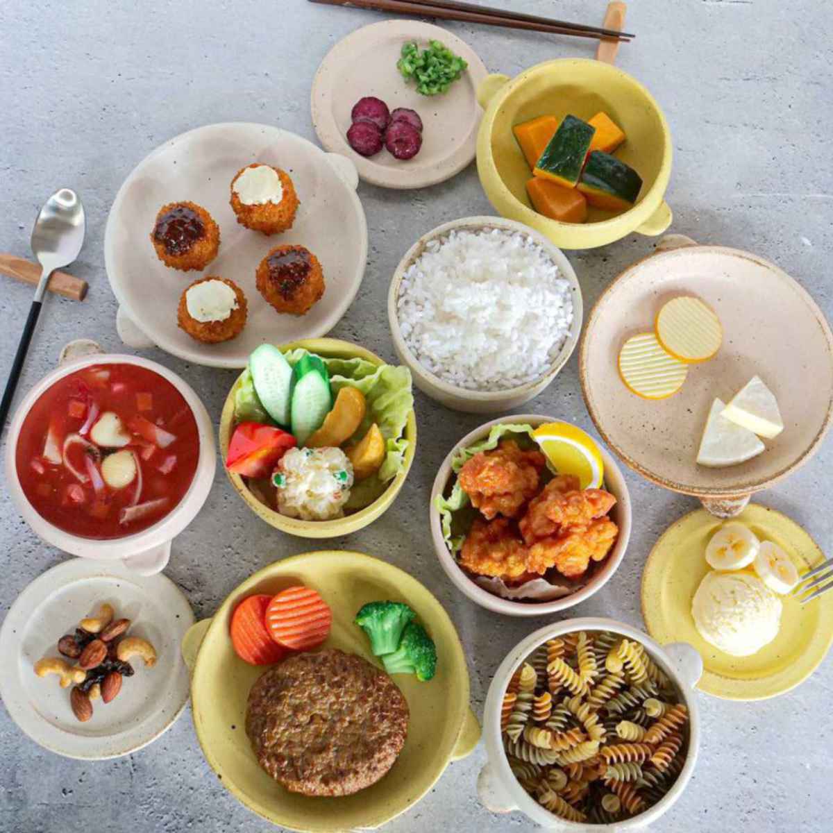 グラタン皿 一人用 11cm オーブンボウル 陶器 美濃焼 ( 食洗機対応 電子レンジ対応 オーブン対応 耐熱食器 耐熱皿 円形 丸型 耳付き グラタン ドリア パイシチュー オーブン料理 スープ ポトフ ) 【ホワイト】 ホワイト