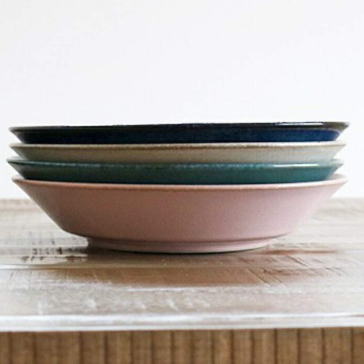 プレート ナチュラルカラー パスタ皿 4枚入 ( 美濃焼 電子レンジ対応 食洗機対応 日本製 磁器 深型 皿 お皿 食器 おしゃれ ナチュラル 北欧風 和モダン )