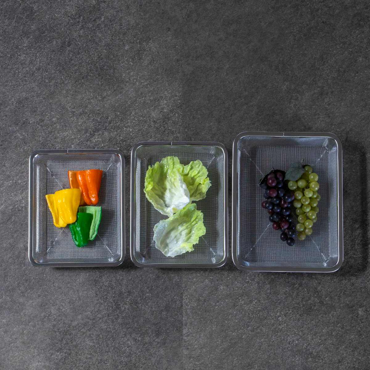 工房アイザワ ザル 角ザル 足付 21枚取 ( キッチン ざる 角ざる 足付き 料理 調理 水切り 18-8ステンレス 湯切り 下ごしらえ ステンレスザル 角型ザル 長方形 使いやすい 丈夫 アイザワ )