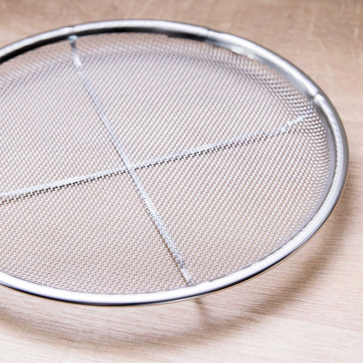 工房アイザワ 盆ザル 20cm リング付き ボンザル 浅型 ( キッチン ざる 足付き 薄型 食洗機対応 料理 調理 水切り ステンレス 湯切り 下ごしらえ 油切り 網 トレー ステンレスザル 円形ザル 使いやすい 丈夫 アイザワ )