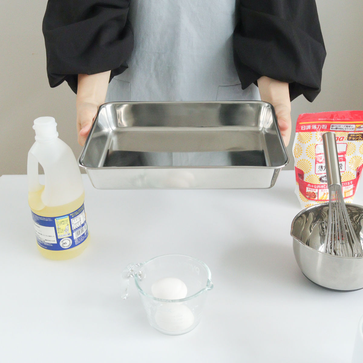 工房アイザワ バット 角バット 12枚取 ステンレス製 日本製 ( キッチン キッチンバット ステンレスバット 角型 料理 調理 18-8ステンレス 湯切り 下ごしらえ 長方形 使いやすい 丈夫 アイザワ ケース トレー ア 加工 調理用バット )