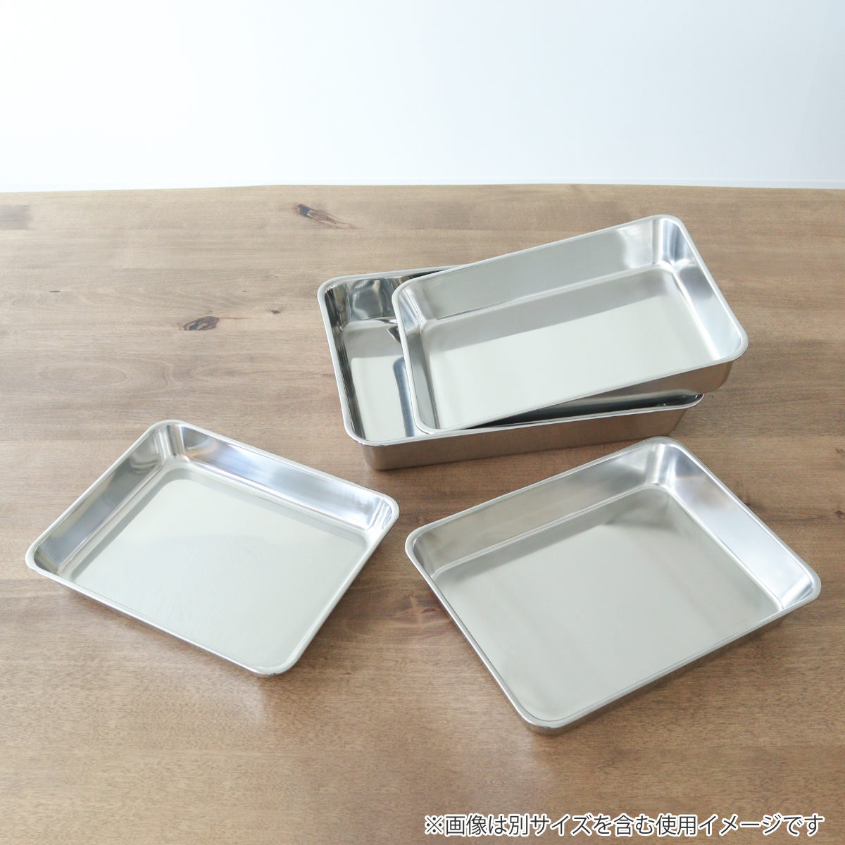 工房アイザワ バット 角バット 18枚取 ステンレス製 日本製 ( キッチン キッチンバット ステンレスバット 角型 料理 調理 18-8ステンレス 湯切り 下ごしらえ 長方形 使いやすい 丈夫 アイザワ ケース トレー ア 加工 調理用バット )