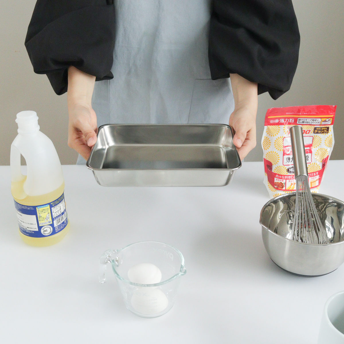 工房アイザワ バット 角バット 18枚取 ステンレス製 日本製 ( キッチン キッチンバット ステンレスバット 角型 料理 調理 18-8ステンレス 湯切り 下ごしらえ 長方形 使いやすい 丈夫 アイザワ ケース トレー ア 加工 調理用バット )