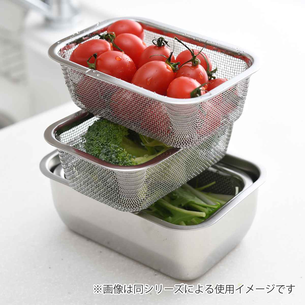 お料理はかどる蓋付き角バット 1/3サイズ 角型 ステンレス 日本製 ( キッチン バット 浅型 蓋付き セット 料理 調理 ケース 18-8ステンレス 角バット ステンレスバット コンパクト 浅型バット 蓋 使いやすい 丈夫 )