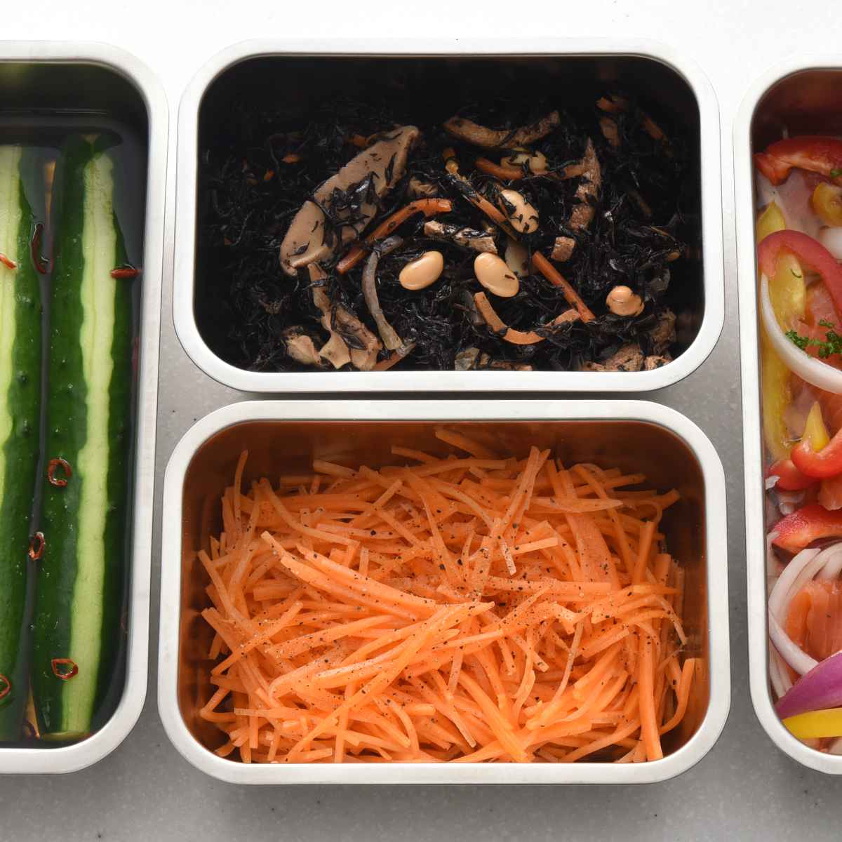 お料理はかどる蓋付き角バット 1/4サイズ 角型 ステンレス 日本製 ( キッチン バット 浅型 蓋付き セット 料理 調理 ケース 18-8ステンレス 角バット ステンレスバット コンパクト 浅型バット 蓋 使いやすい 丈夫 )