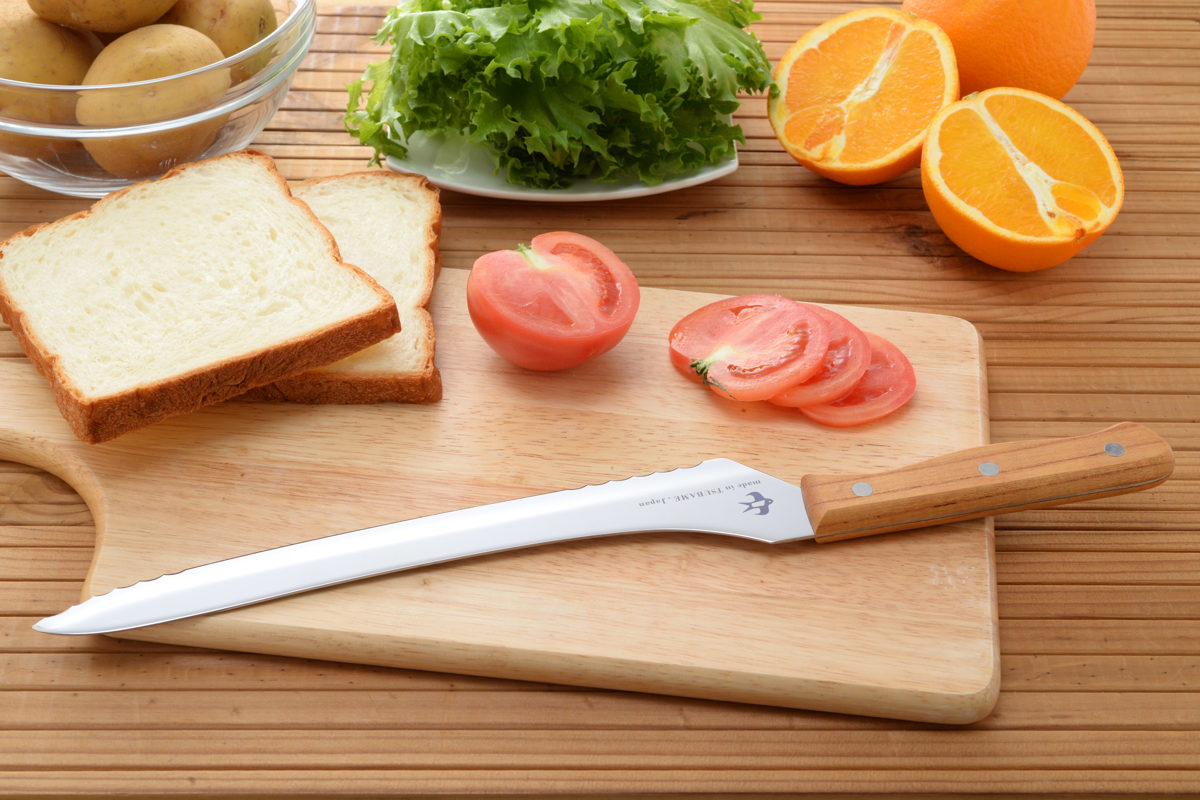 パン切り包丁 23.5cm つばめのパンナイフ 日本製 ( パンナイフ ブレッドナイフ パン切り 包丁 パン ブレッド ナイフ 23.5センチ パンスライサー パンナイフ 235mm 235ミリ 木柄 )
