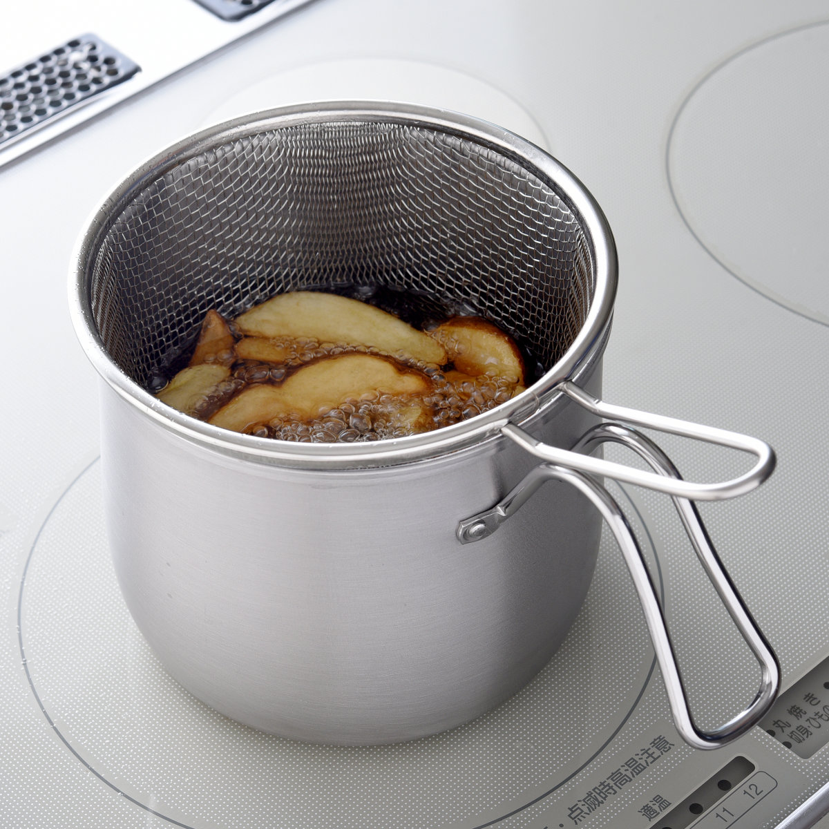 マルチポット 14cm IH対応 ストレーナー付き ガラス蓋付き ステンレス製 日本製 逸品物創 ( ガス火対応 オール熱源対応 鍋 片手鍋 セット 万能鍋 深型 14センチ 2.1L 3点セット 1台9役 ステンレスマルチポット ステンレス 小さめ )