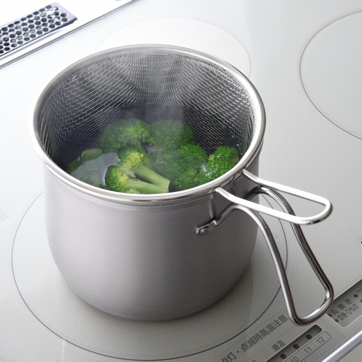 マルチポット 14cm IH対応 ストレーナー付き ガラス蓋付き ステンレス製 日本製 逸品物創 ( ガス火対応 オール熱源対応 鍋 片手鍋 セット 万能鍋 深型 14センチ 2.1L 3点セット 1台9役 ステンレスマルチポット ステンレス 小さめ )