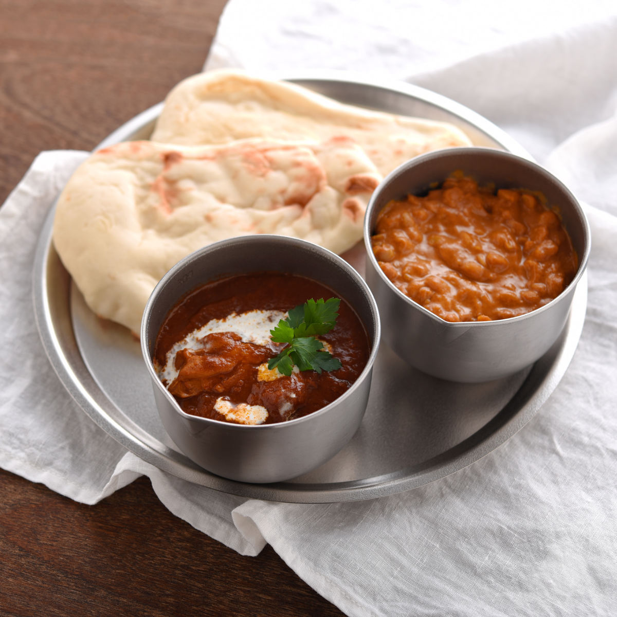 ボウル 9cm ステンレスボウル 逸品物創 ステンレス製 深めの仕込みボウル 日本製 ( 調理用ボウル ボール 深型ボウル 小さめ 9センチ 下ごしらえ 調理用品 製菓道具 注ぎ口 目盛り付き コンパクト )