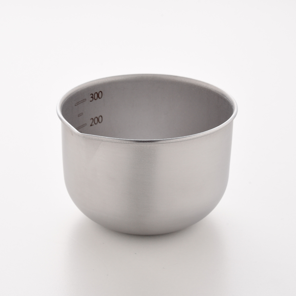 ボウル 9cm ステンレスボウル 逸品物創 ステンレス製 深めの仕込みボウル 日本製 ( 調理用ボウル ボール 深型ボウル 小さめ 9センチ 下ごしらえ 調理用品 製菓道具 注ぎ口 目盛り付き コンパクト )