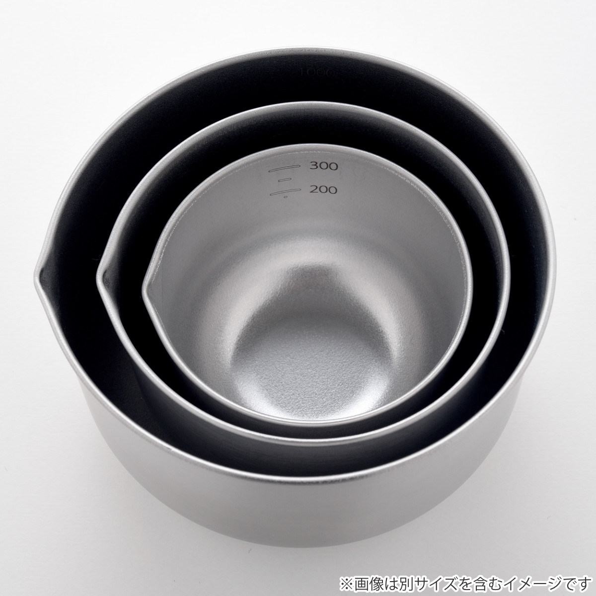 ボウル 11cm ステンレスボウル 逸品物創 ステンレス製 深めの仕込みボウル 日本製 ( 調理用ボウル ボール 深型ボウル 小さめ 11センチ 下ごしらえ 調理用品 製菓道具 注ぎ口 目盛り付き コンパクト )