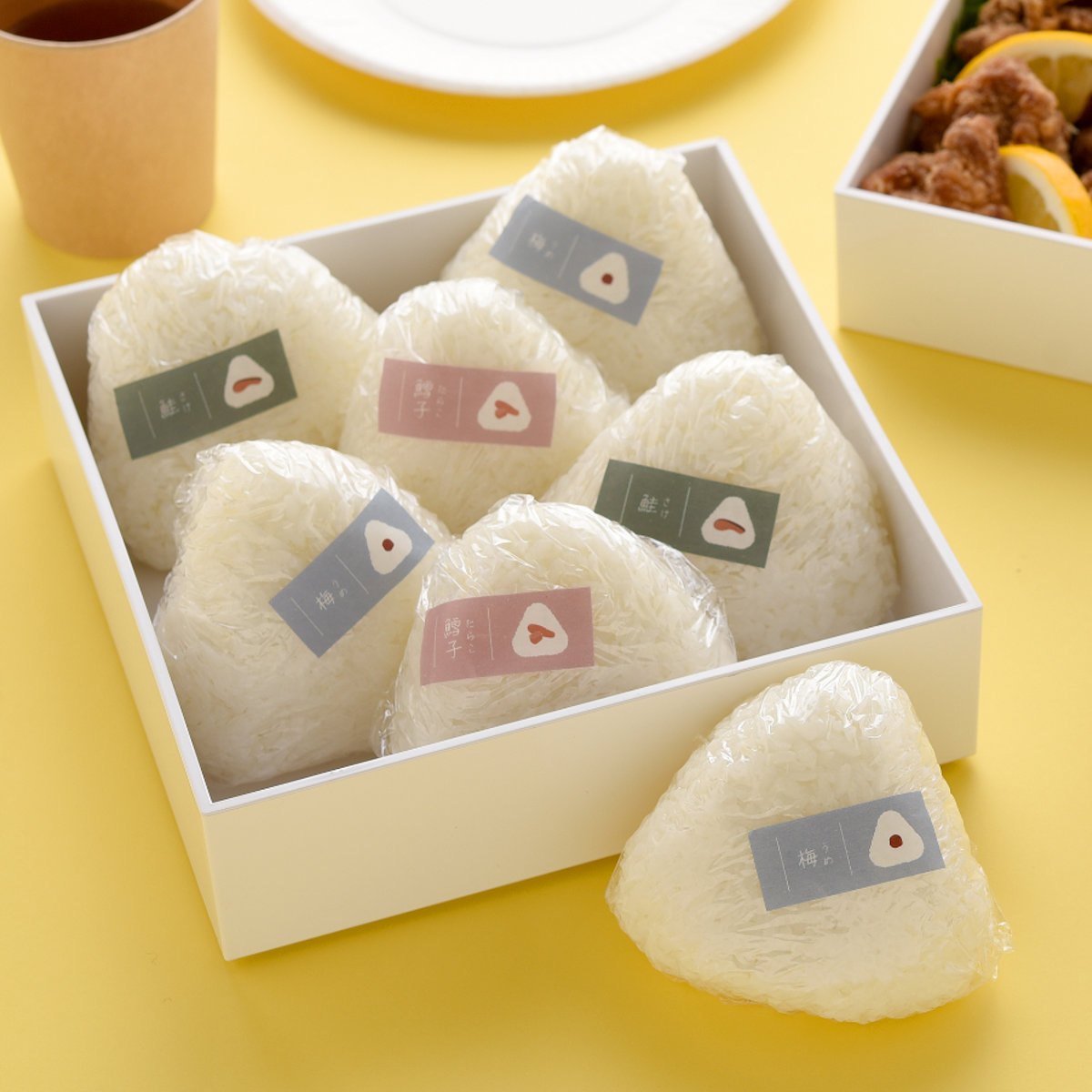 おにぎりに貼るマスキングテープ ( マスキングテープ 書ける 書き込める ペン 鉛筆 貼ってはがせる シール おにぎり お弁当 かわいい 手帳 デコレーション アレンジ おしゃれ 文房具 リメイク 手帳デコ ) 【フリー】 フリー