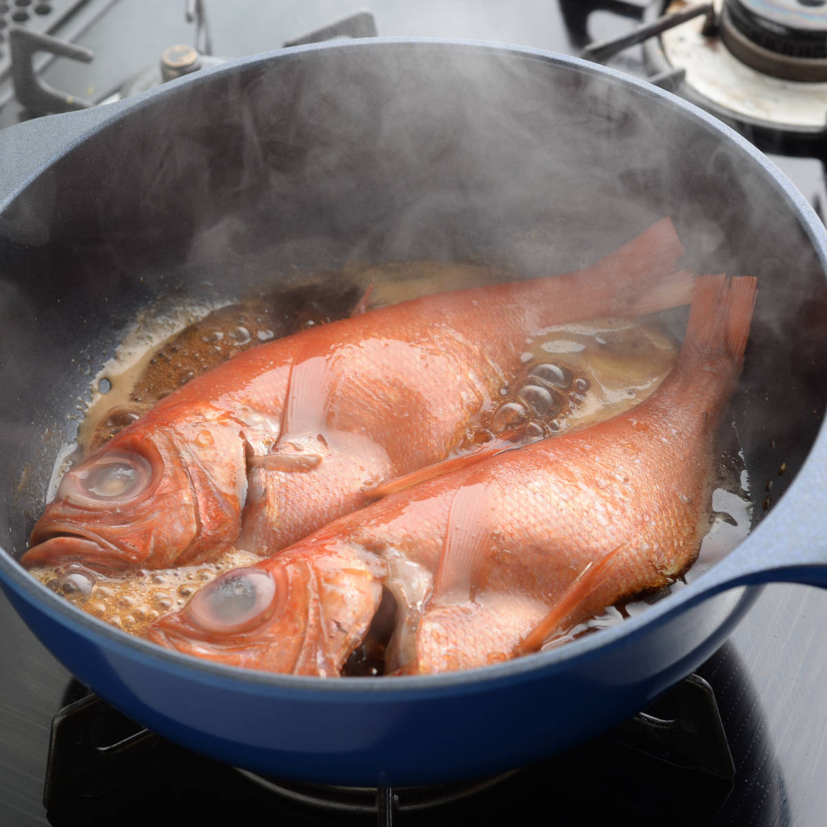 フライパン 24cm ガス火専用 ベルフィーナライト プレミアム 軽量 ( ガス火対応 炒め鍋 コーティング 軽い ふっ素加工 アルミフライパン 24センチ 浅型 いため鍋 アルミ製 エンボス加工 こびりつきにくい フッ素加工 )