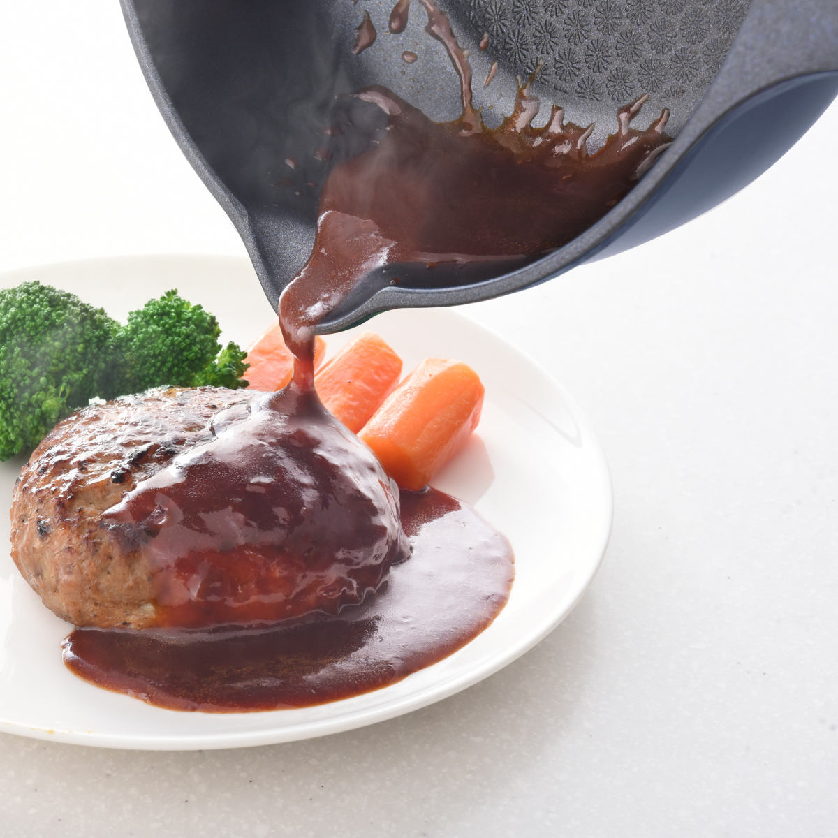 フライパン 20cm ガス火専用 ベルフィーナライト プレミアム マルチパン 軽量 ( ガス火対応 炒め鍋 深型フライパン コーティング 軽い ふっ素加工 アルミフライパン 20センチ いため鍋 アルミ製 エンボス加工 こびりつきにくい )