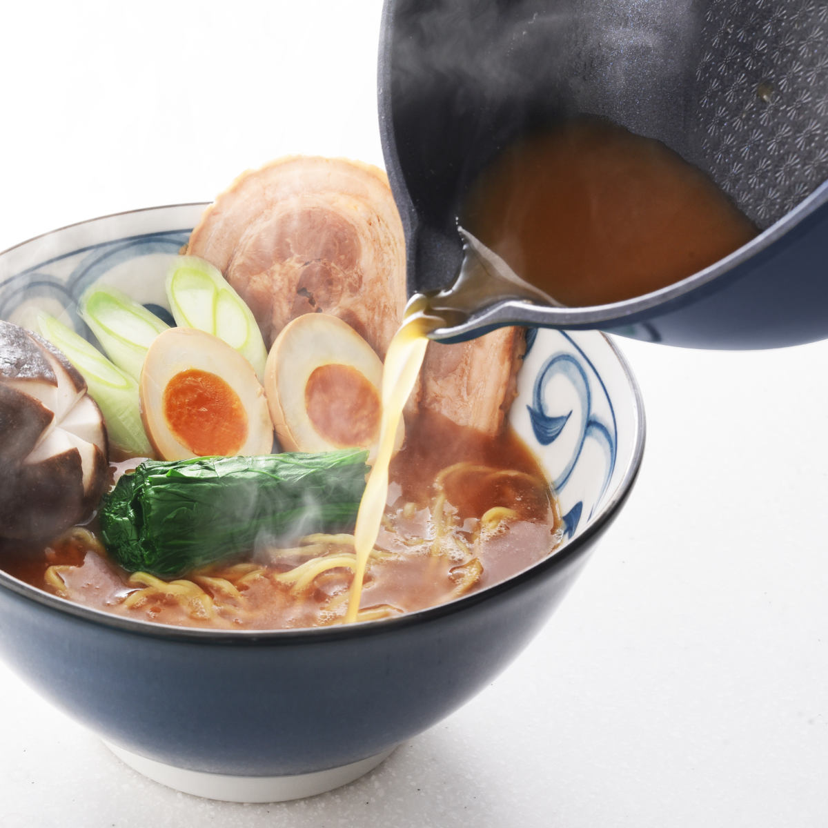 フライパン 20cm ガス火専用 ベルフィーナライト プレミアム マルチパン 軽量 ( ガス火対応 炒め鍋 深型フライパン コーティング 軽い ふっ素加工 アルミフライパン 20センチ いため鍋 アルミ製 エンボス加工 こびりつきにくい )