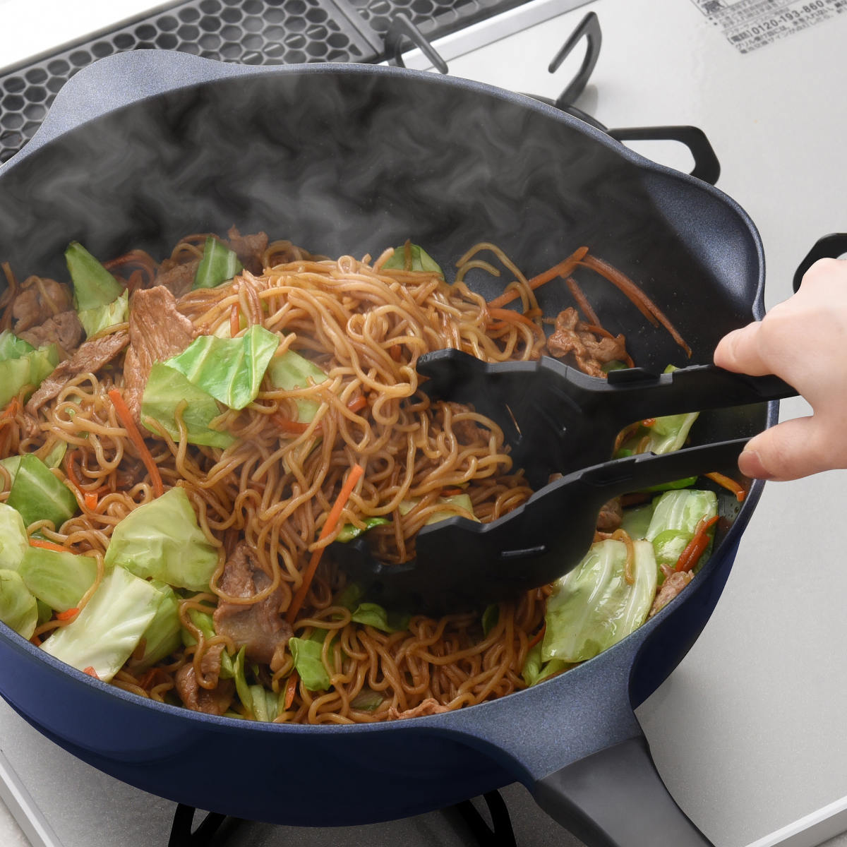 フライパン 28cm ガス火専用 ベルフィーナライト プレミアム マルチパン 軽量 ( ガス火対応 炒め鍋 深型フライパン コーティング 軽い ふっ素加工 アルミフライパン 28センチ いため鍋 アルミ製 エンボス加工 こびりつきにくい )