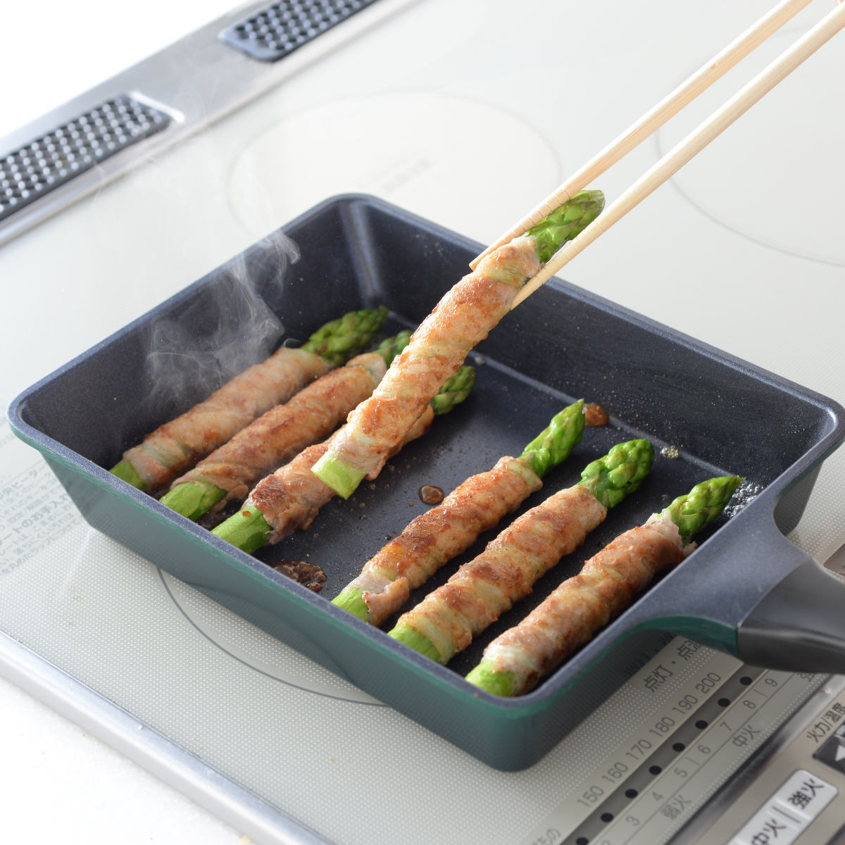 フライパン 角型 17×21cm スーパーベルフィーナプレミアム 角型マルチパン ガラス蓋付き ( 卵焼き器 IH対応 ガス火対応 玉子焼きフライパン 軽い エッグパン 玉子焼き器 玉子焼き 蓋付き 朝食 弁当 アルミ製 軽量 )