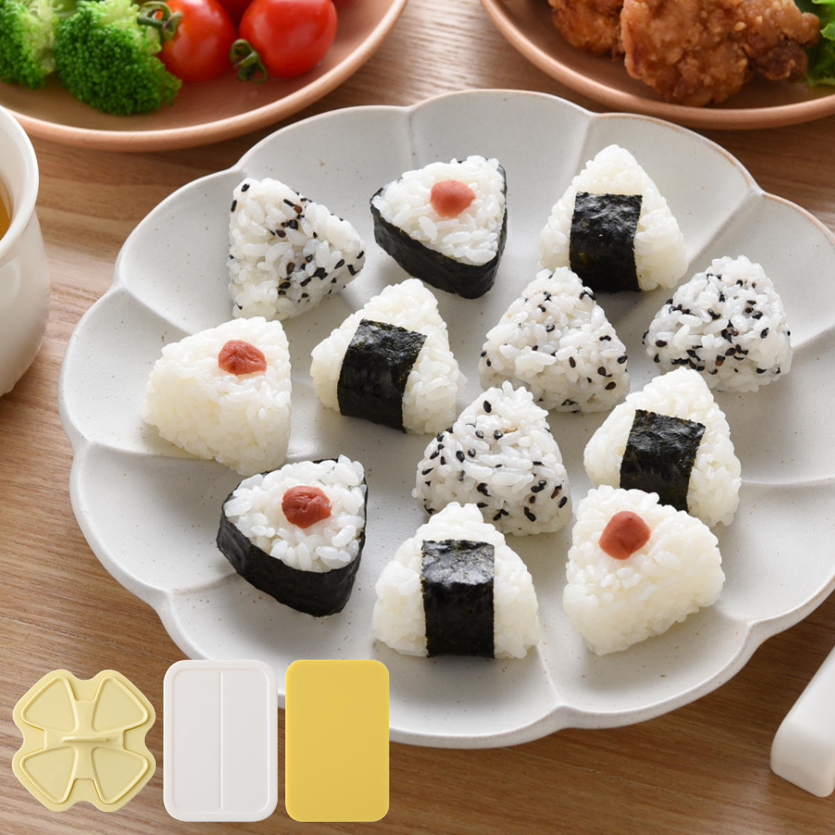おにぎり型 nicoキッチン さんかくこにぎりmini×2 （ お弁当グッズ お弁当作り おにぎり 押し型 抜き型 ご飯型抜き 海苔カッター デコ弁 ）