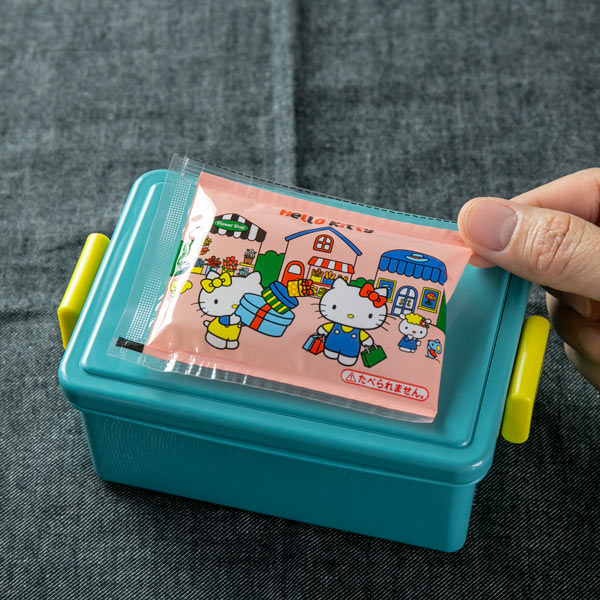 未使用 キティちゃん、ドラえもん 保冷剤 保冷剤 6連パック 子供用 ハローキティ キャラクター （ お弁当