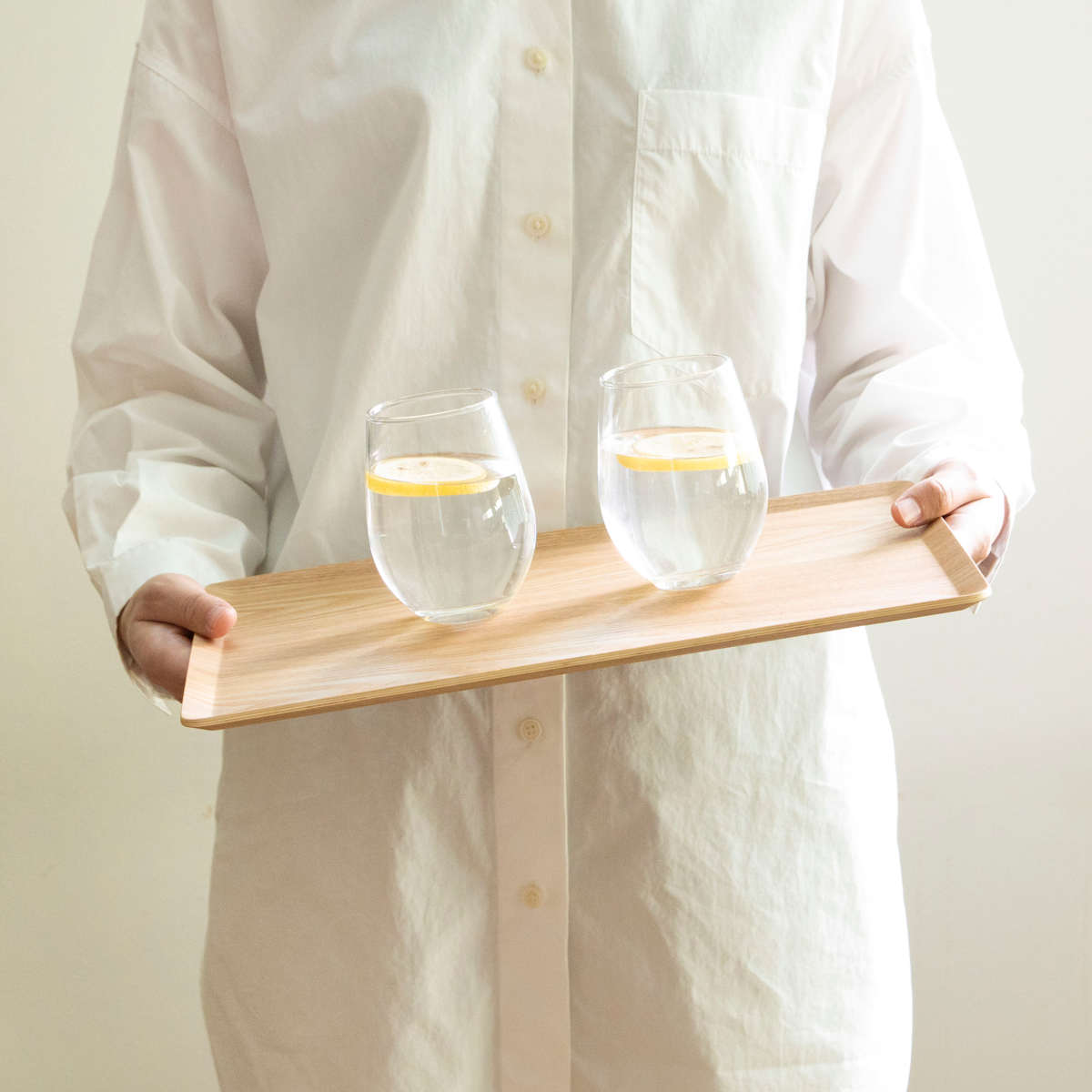 トレー 木製トレー ノンスリップ M 36×28cm ( キッチントレー キッチン トレイ キッチントレイ 木製 天然木 お盆 おしゃれ 北欧 北欧風 シンプル ナチュラル 配膳 滑りにくい ランチトレー ) 【ナチュラル】 ナチュラル