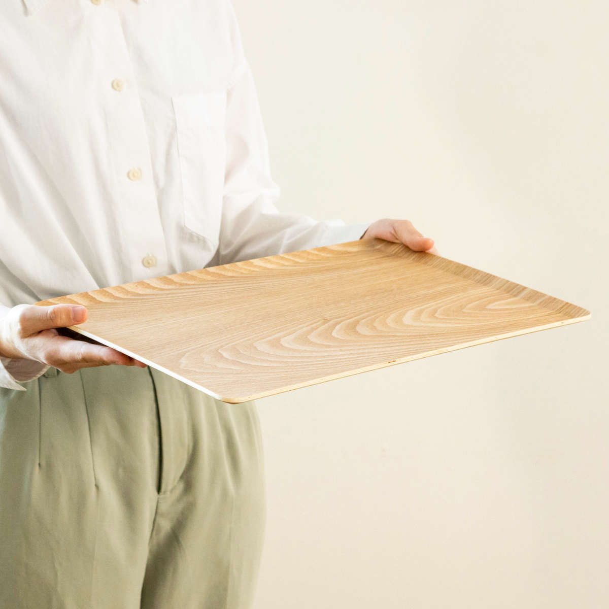 トレー 木製トレー ノンスリップ L 40×30cm 同色5枚セット ( キッチントレー キッチン トレイ キッチントレイ 木製 天然木 お盆 おしゃれ 北欧 北欧風 シンプル ナチュラル 配膳 滑りにくい ランチトレー ) 【ナチュラル】 ナチュラル