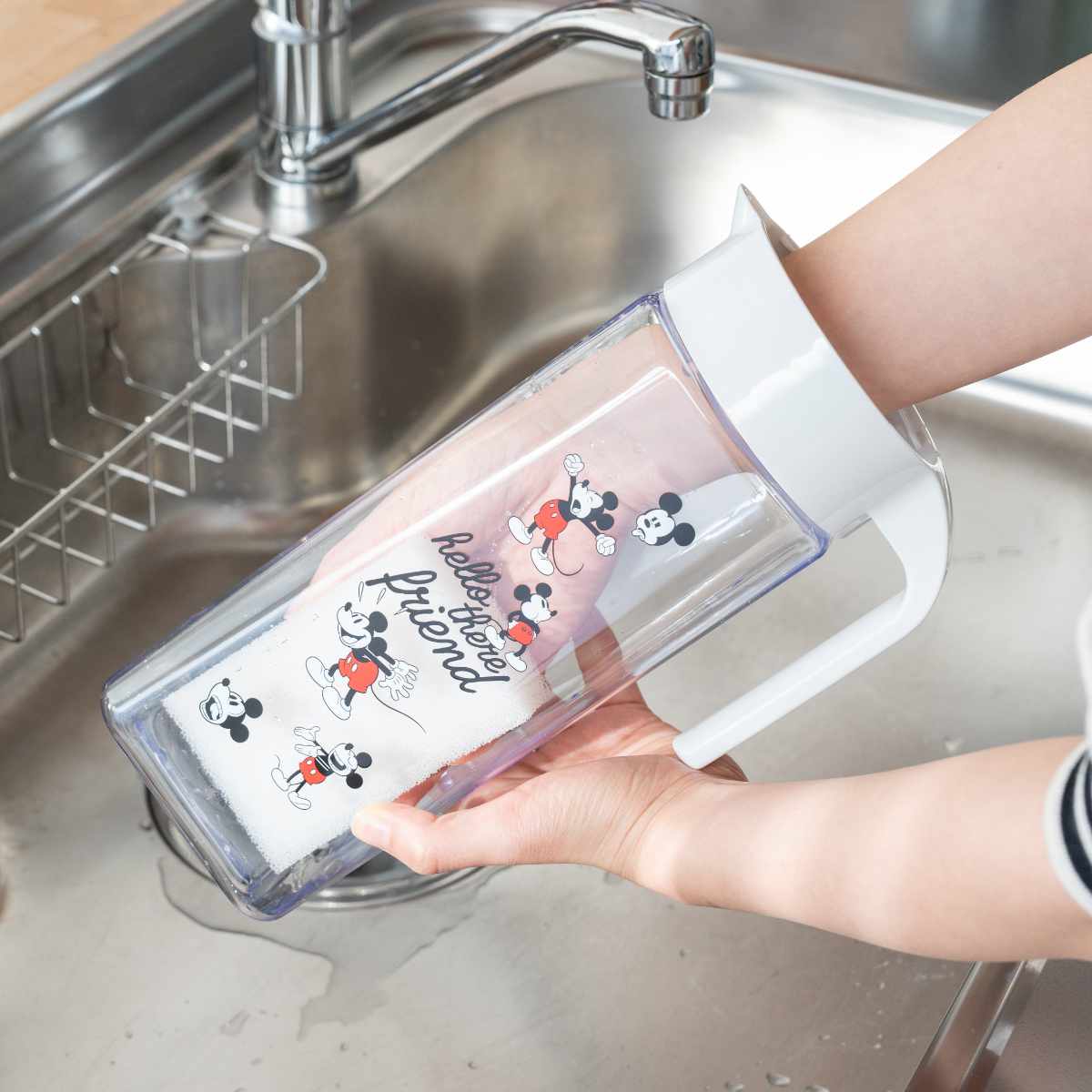 冷水筒 ピッチャー 2.1L 横置き 縦置き ドリンクビオ プラスチック ( 麦茶ポット 水差し 冷水ポット 大容量 キャラクター キャラ ミッキーマウス ミッキー プラスチック製 縦 横 熱湯OK 麦茶 水 お茶軽い 割れにくい おしゃれ )