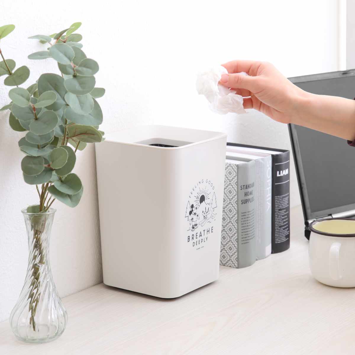 ゴミ箱 2L ルクレール ミッキーマウス ミニ角型 ( ごみ箱 2リットル Mickey 卓上 袋 見えない くず入れ 2重構造 小さい リビング シンプル Disney ミッキー ダストボックス 四角 二重 )