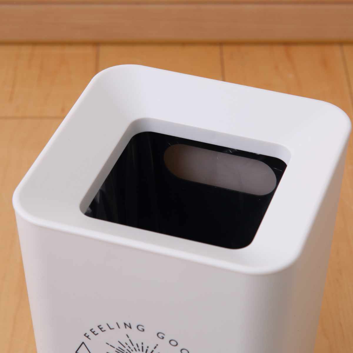 ゴミ箱 2L ルクレール ミッキーマウス ミニ角型 ( ごみ箱 2リットル Mickey 卓上 袋 見えない くず入れ 2重構造 小さい リビング シンプル Disney ミッキー ダストボックス 四角 二重 )