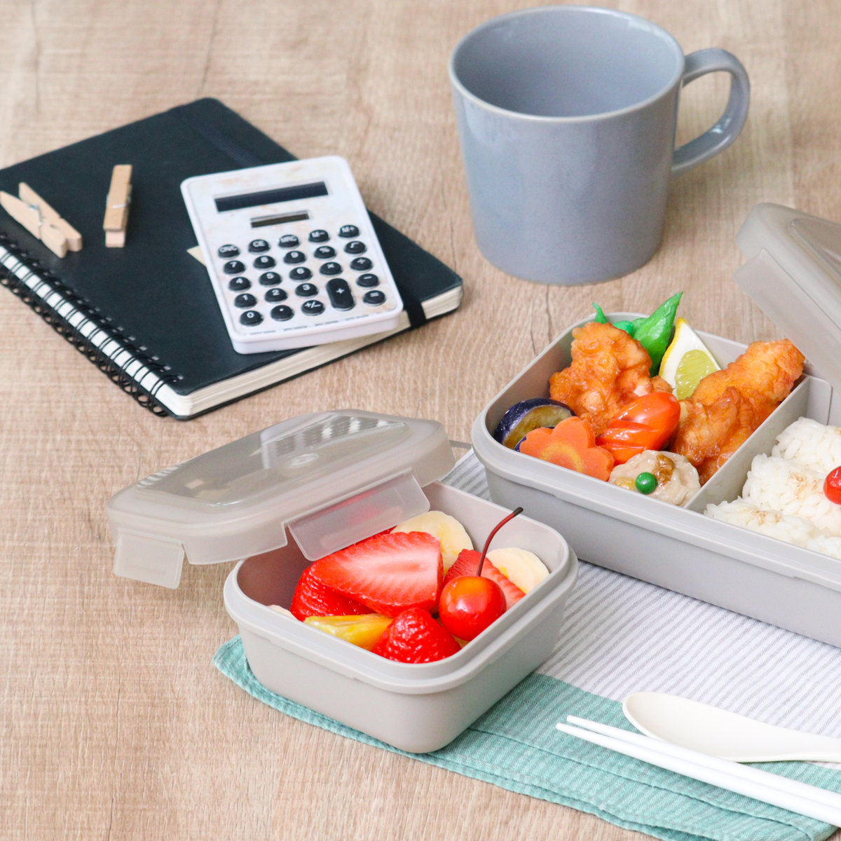 弁当箱 280ml ランタス 1段 パッキン一体型 ( デザートケース フルーツケース ランチボックス 抗菌加工 レンジ対応 食洗機対応 冷凍 レンジOK 食洗機OK お弁当 弁当 二段 仕切り付き 自動エア弁 4点ロック 大人 パッキン一体 ) 【アッシュグレー】 アッシュグレー