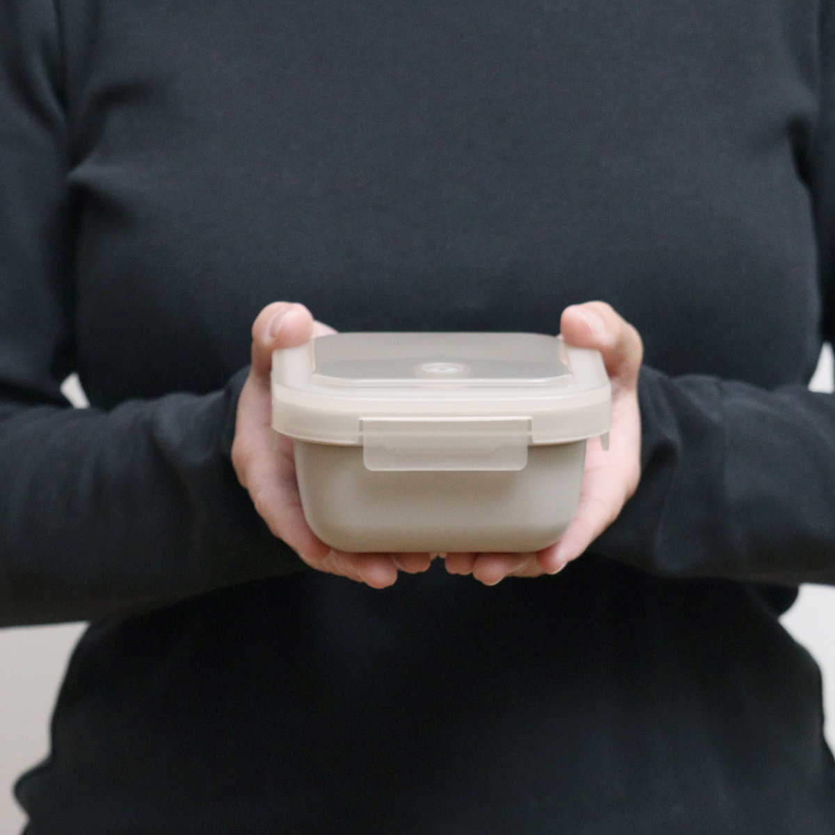 弁当箱 280ml ランタス 1段 パッキン一体型 ( デザートケース フルーツケース ランチボックス 抗菌加工 レンジ対応 食洗機対応 冷凍 レンジOK 食洗機OK お弁当 弁当 二段 仕切り付き 自動エア弁 4点ロック 大人 パッキン一体 ) 【アッシュグレー】 アッシュグレー