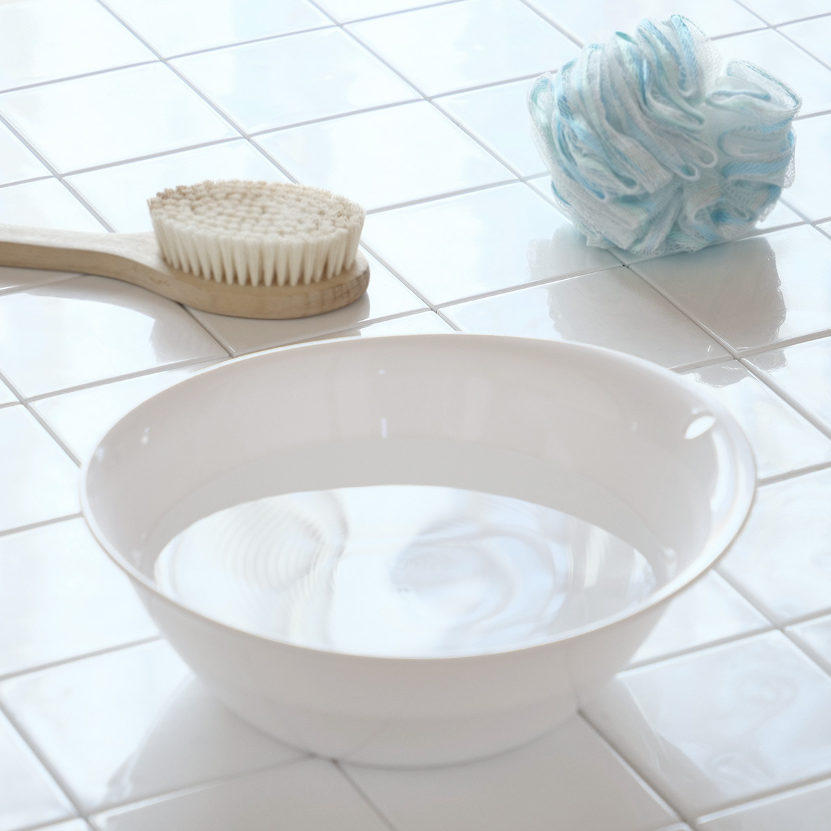 洗面器 湯桶 Emeal エミール ( 風呂おけ 湯おけ 入浴 抗菌 お風呂 Ag抗菌加工 風呂桶 バスグッズ ブルー グレー ホワイト おしゃれ ) 【グレー】 グレー