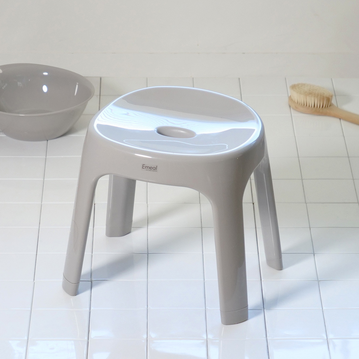 風呂椅子 座面高さ30cm Emeal エミール 日本製 ( 風呂 椅子 風呂いす お風呂 腰かけ イス 座面高30 入浴 抗菌 Ag抗菌加工 滑り止め バスチェア バスグッズ ブルー グレー ホワイト おしゃれ ) 【ホワイト】 ホワイト