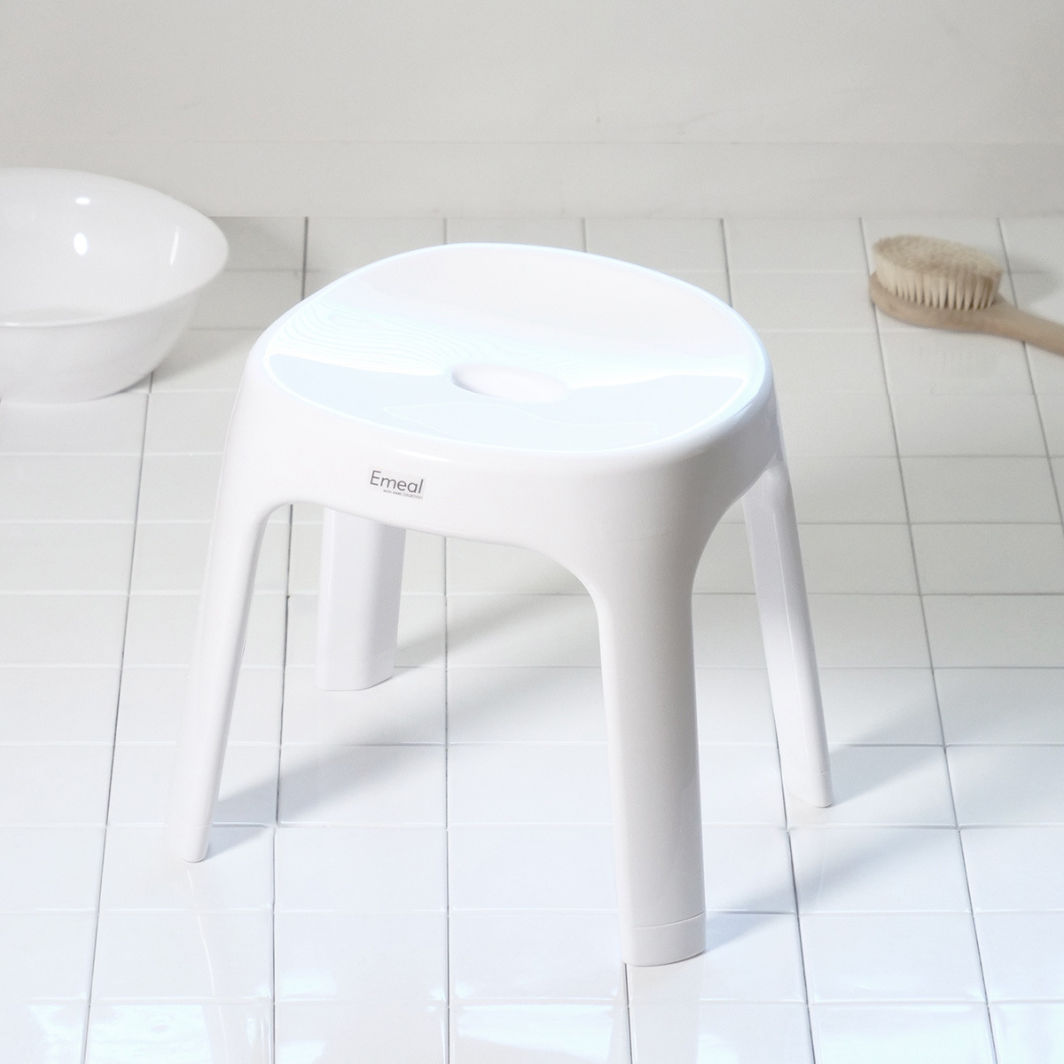 風呂椅子 座面高さ30cm Emeal エミール 日本製 ( 風呂 椅子 風呂いす お風呂 腰かけ イス 座面高30 入浴 抗菌 Ag抗菌加工 滑り止め バスチェア バスグッズ ブルー グレー ホワイト おしゃれ ) 【ホワイト】 ホワイト