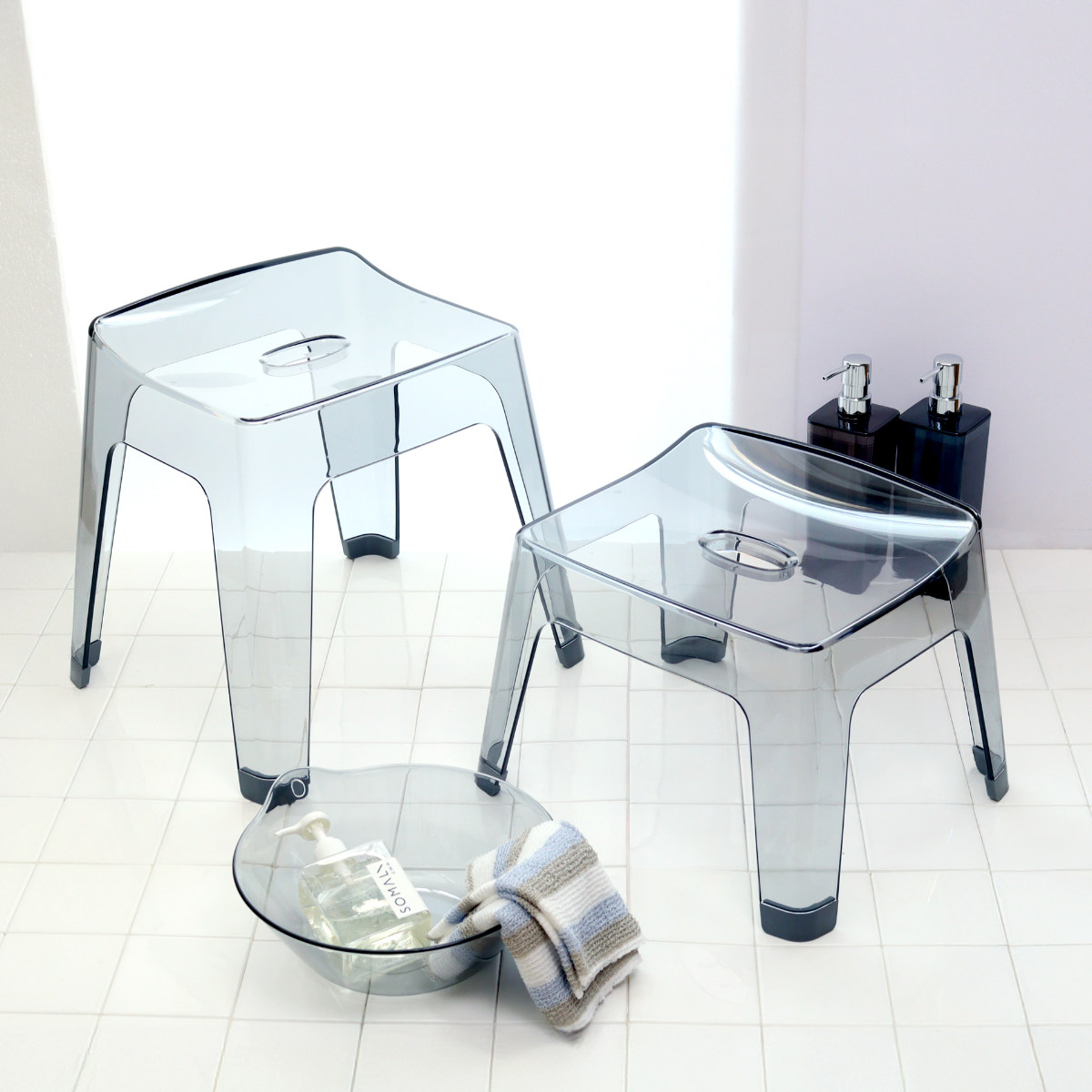 風呂椅子 レリッシュ 高さ35cm 日本製 ( 風呂イス 風呂いす バスチェア 35cm クリア 透明 お風呂 椅子 イス 高級感 おしゃれ 風呂 いす 腰掛け 浴室 入浴 すべり止め 丈夫 バスグッズ 無地 ) 【クリア】 クリア