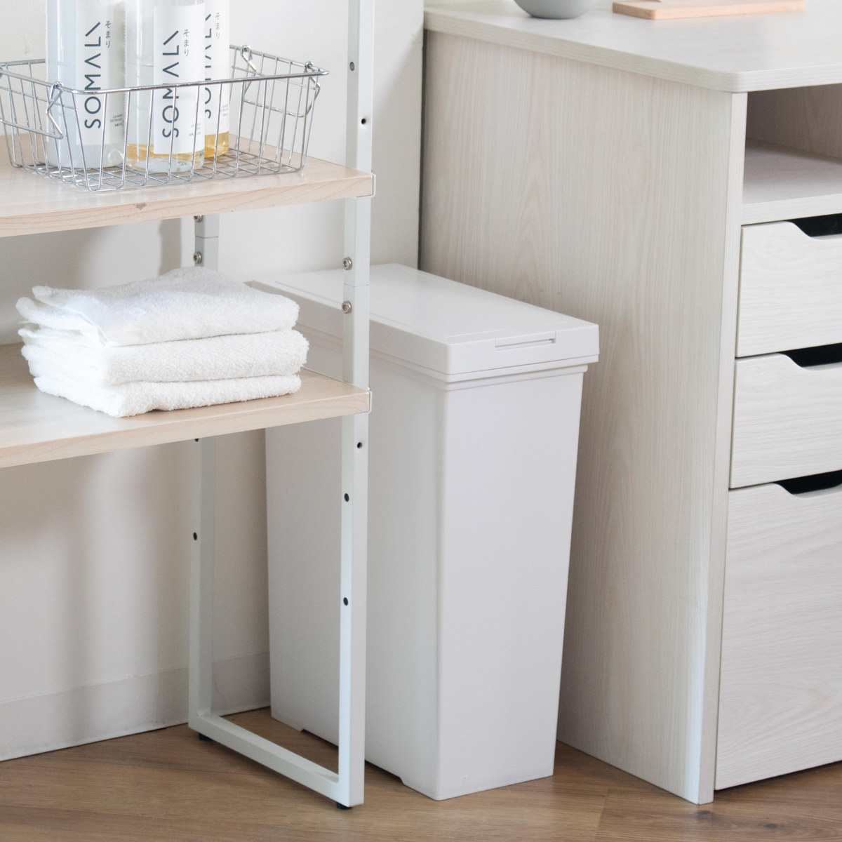 ゴミ箱 20L 棚下で使える 両開き プッシュダスト 袋止め付き ( ごみ箱 20リットル 棚下 手で開ける ふた付き 便利 シンプル 日本製 袋が見えにくい スリム キッチン ダストボックス 角型 ) 【ブラック】 ブラック