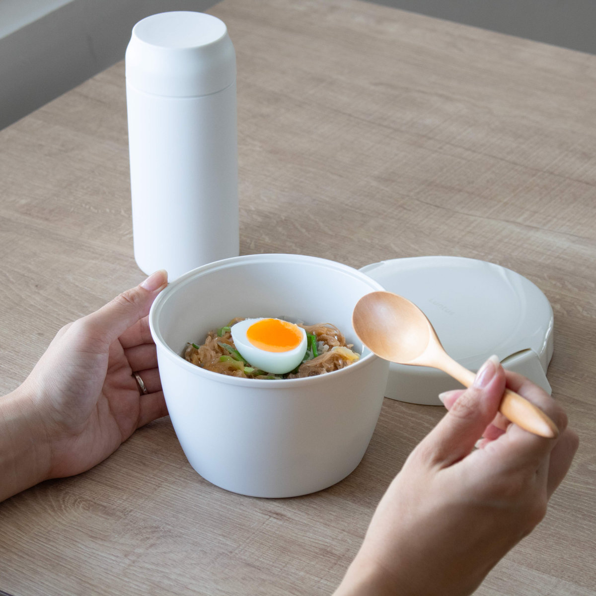 弁当箱 保温 620ml ランタス カフェ丼ランチ ( 保温弁当箱 保冷 お弁当箱 丼 食洗機対応 レンジ対応 女子 大人 食洗機OK レンジOK ランチボックス 弁当 丼ぶり 丼弁当箱 真空断熱構造 ステンレス 保温ランチボックス ) 【ウォームグレー】 ウォームグレー