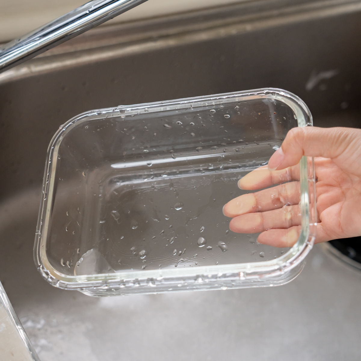 保存容器 1.03L ガラス保存容器 長角型 ( ガラス 食洗機対応 電子レンジ対応 オーブン対応 冷蔵 冷凍 作り置き 調理 4点ロック 密閉 透明 四角 角型 ストッカー 容器 パッキン付き 食品保存 お弁当 常備菜 おかず 中身がわかる )