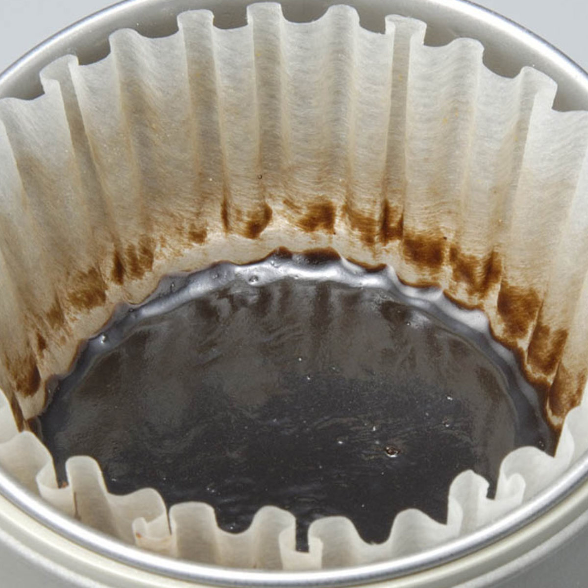 オイルポット 600ml Leye ロカポット ろ過パウダー付き 日本製 ( 油こし器 ろ過 ろ過ポット 油ポット フィルター レイエ ろ過容器 スリム パウダー キッチン用品 キッチンツール オイル 油 保存 油濾過 計量スプーン付き )