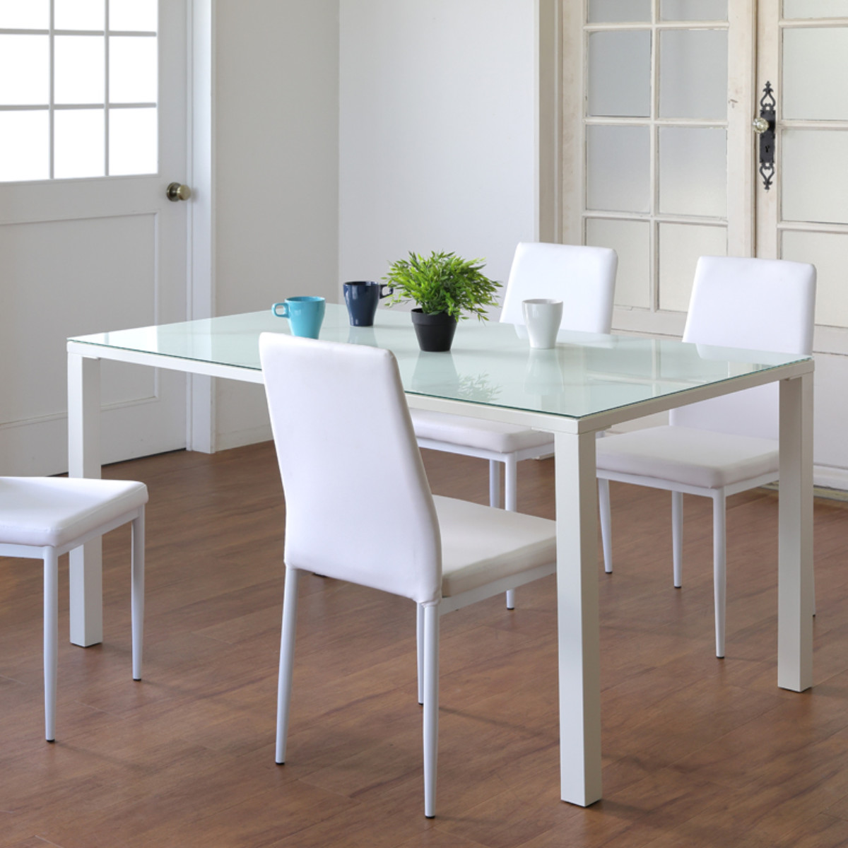 ダイニングテーブル 幅135cm ガラス天板 大理石調 CLAVIER ( テーブル 食卓テーブル 長方形 机 ダイニング 食卓 リビングテーブル 石目模様 ガラステーブル 奥行80cm 強化ガラス アジャスター付き ) 【ホワイト】 ホワイト