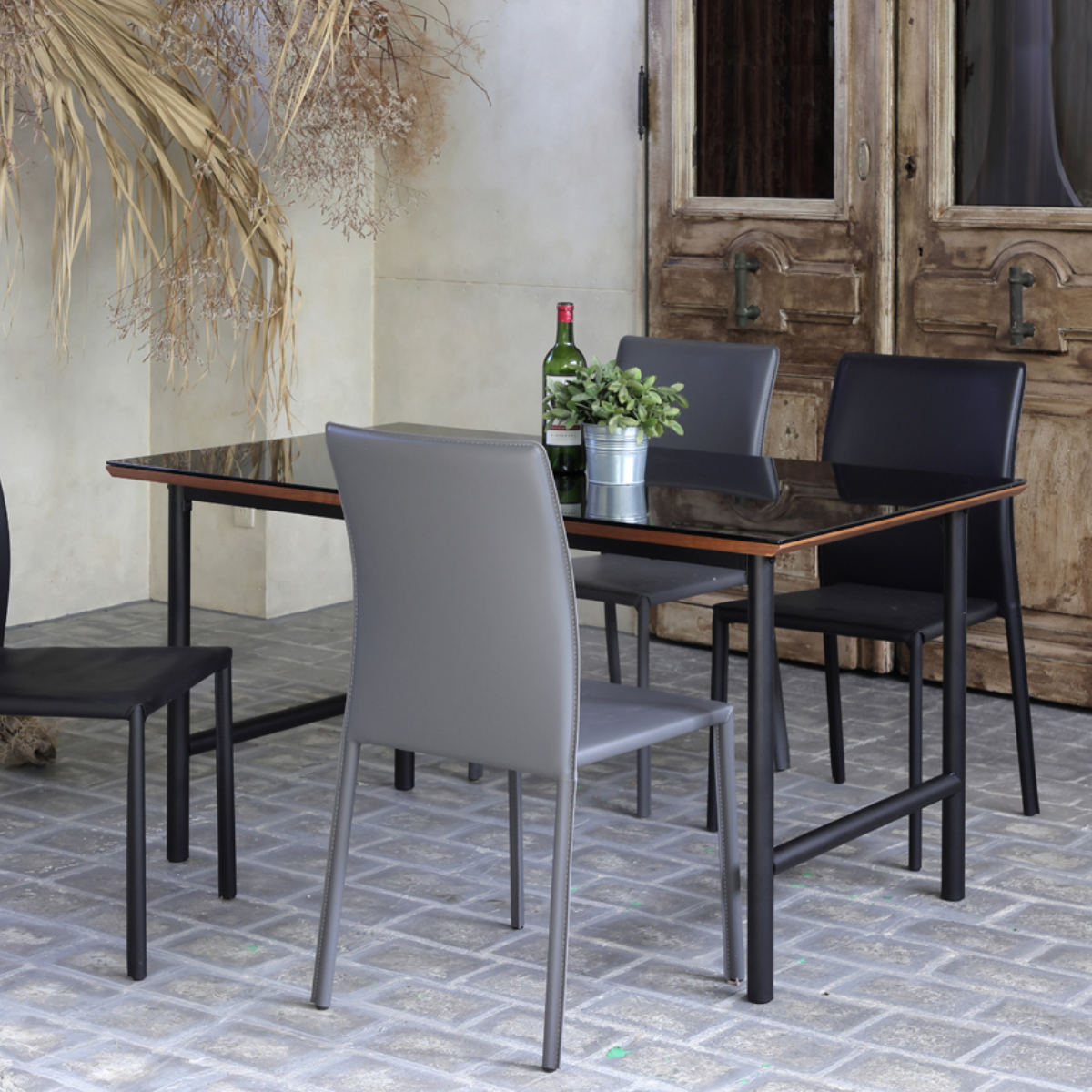 ダイニングテーブル 幅135cm ガラス天板 ZEAL ( テーブル 食卓テーブル 長方形 机 ダイニング 食卓 リビングテーブル 木製 ガラステーブル 奥行80cm 強化ガラス アジャスター付き ウォールナット )