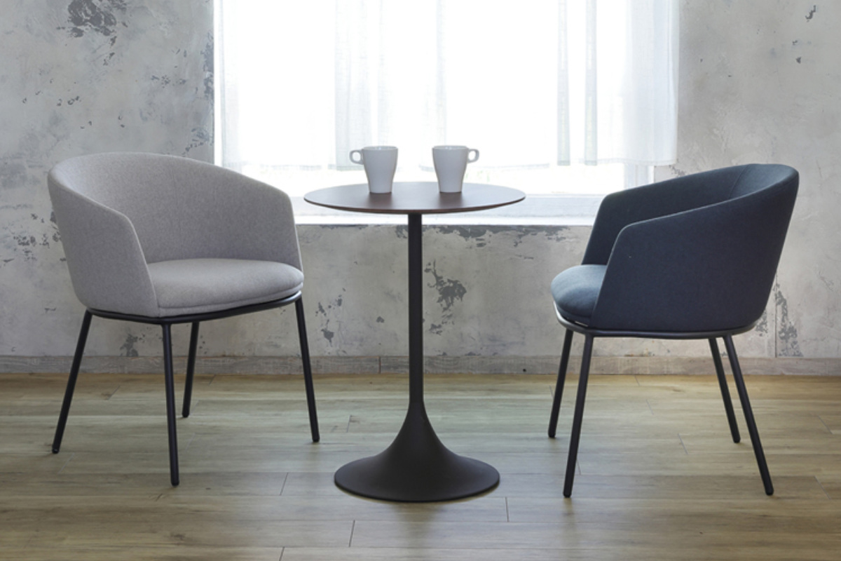 ダイニングチェア 座面高44.5cm NAVE 肘掛け付き ファブリック ( チェア ダイニング イス 食卓椅子 アームレスト 肘付き ウレタン 座り心地 快適 椅子 チェアー いす 食卓 リビング リビングチェア ) 【ライトグレー】 ライトグレー