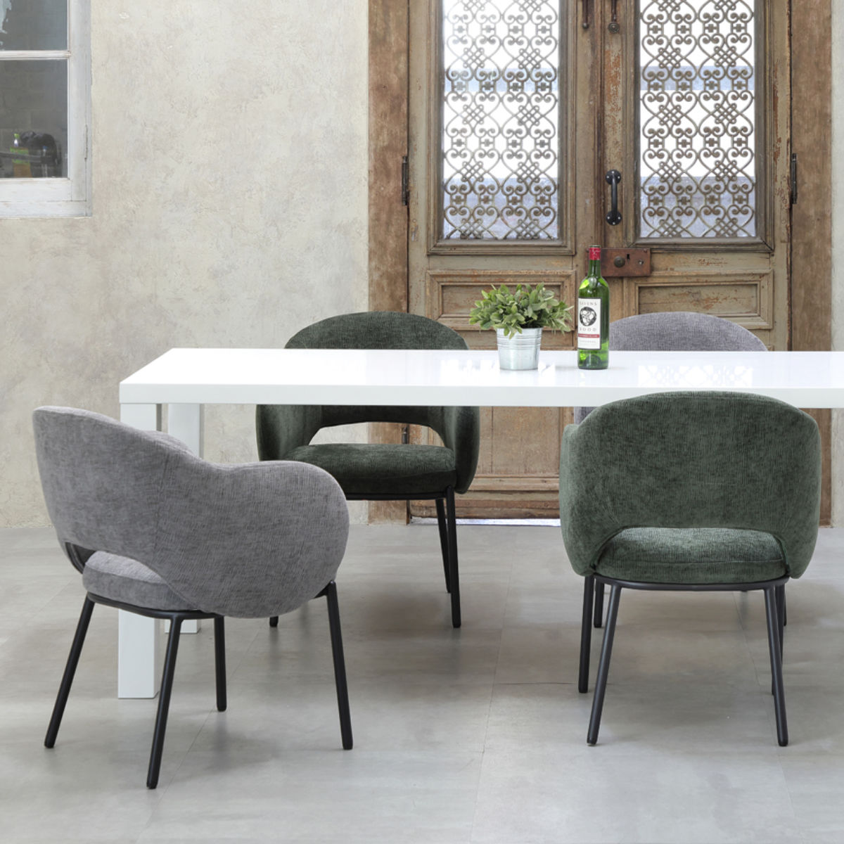 ダイニングチェア 座面高43.5cm BALENA 肘掛け付き ファブリック ( チェア ダイニング イス 食卓椅子 アームレスト 肘付き ウレタン 座り心地 快適 椅子 チェアー いす 食卓 リビング リビングチェア ) 【グレー】 グレー